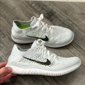 Nike Free Run Flyknit White and Black Knit Running Shoes